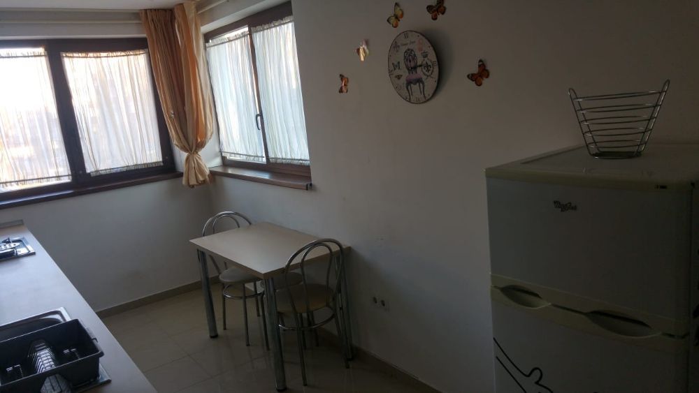 Garsoniera spatioasa Astra zona Vulturului,mobilata si utilata. - Poză 4