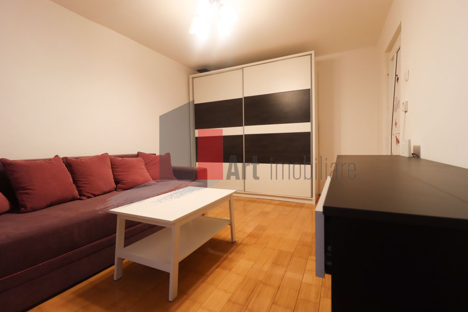 Apartamentul "BONITO" , zona Lujerului, CENTRALA PROPRIE, MOBILAT/UTILAT MODERN - Poză 5