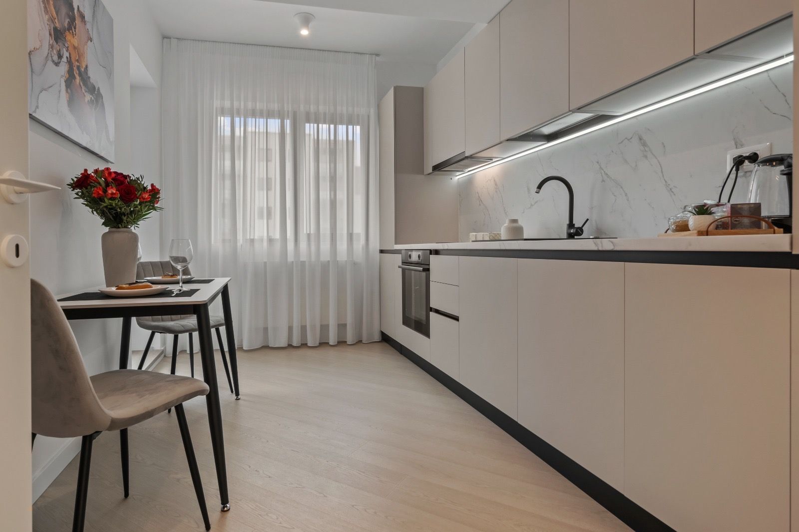 Apartament 3 camere de inchiriat | Cortina North - Poză 14