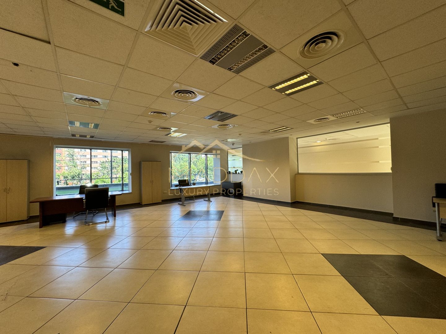 Spatiu comercial stradal *184mp* + curte *260mp* // Grozavesti - Poză 8