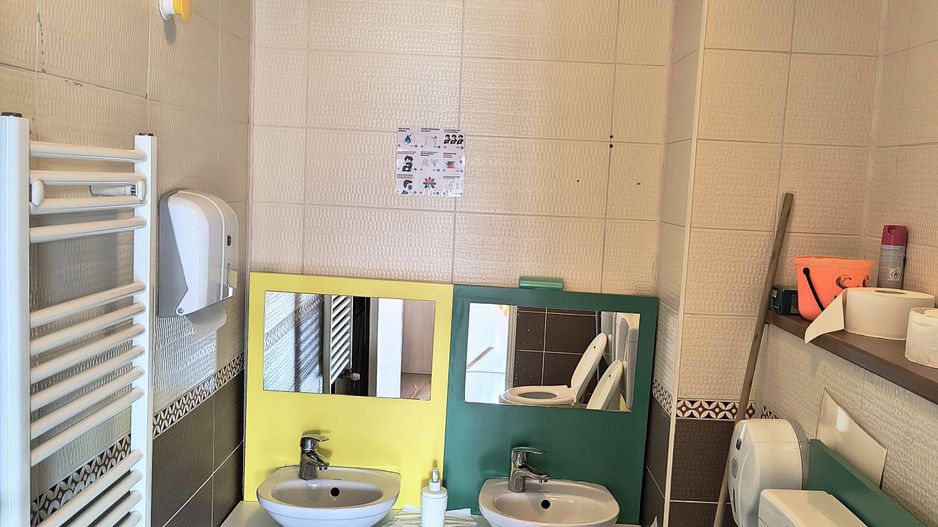 Spatiu birouri / clinica zona Soseaua Pantelimon - Baicului - Poză 13