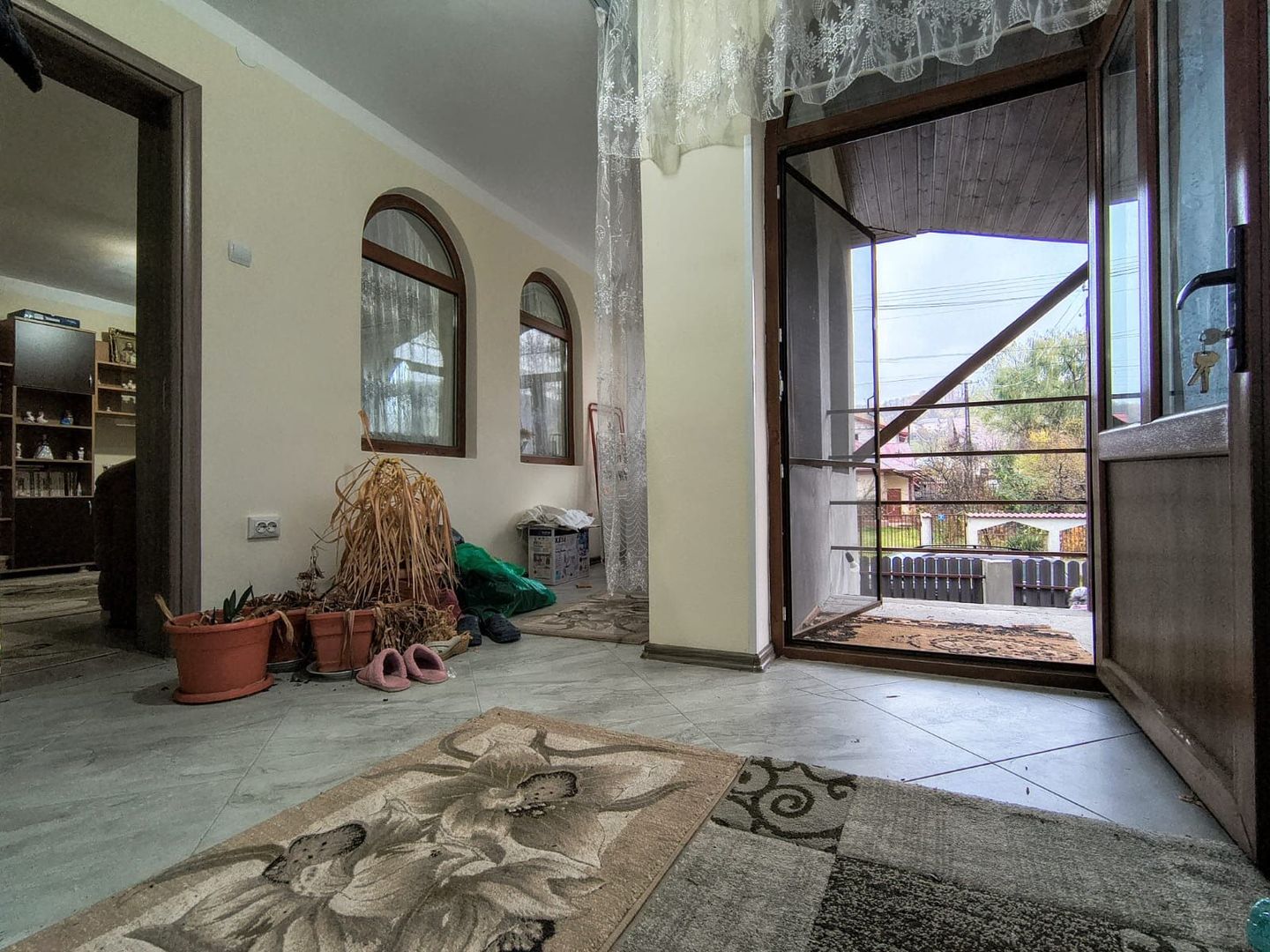 Casa de vânzare în Malu cu Flori- liniște, natura și aer curat! - Poză 5