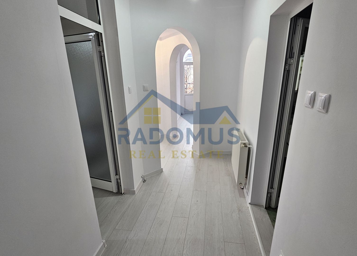 Apartament 2 camere - Birou/Cabinet/Studio - 55 mp - Poză 3