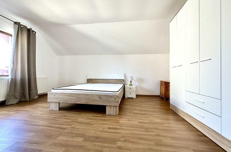 Casa individuala în Dumbravita - 650 euro - Poză 11