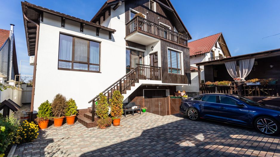 Vânzare, casă, 2 nivele, 230 mp+2,3 ari, str. Independenței, Bubuieci - Poză 1