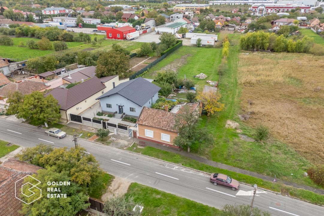 Teren de 1233 mp cu casa, Gai, ideal pentru renovare sau constructie noua - Poză 2