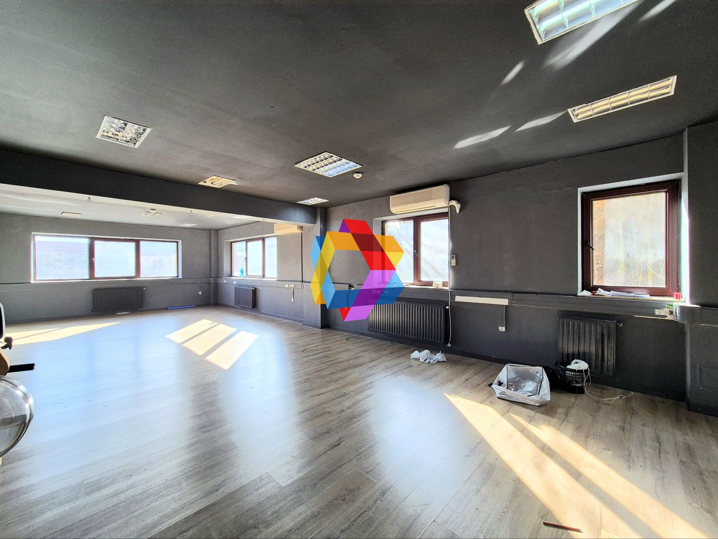 Spatiu birouri de închiriat Brasov - 60 mp # spatii-comerciale-brasov.ro - Poză 1