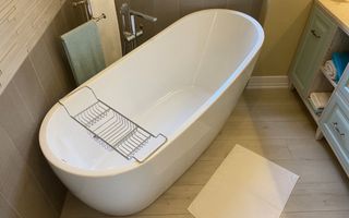 BRASADAS vinde Ap 2 cam 85mp 2018 vedere lac Siutghiol. - Poză 8