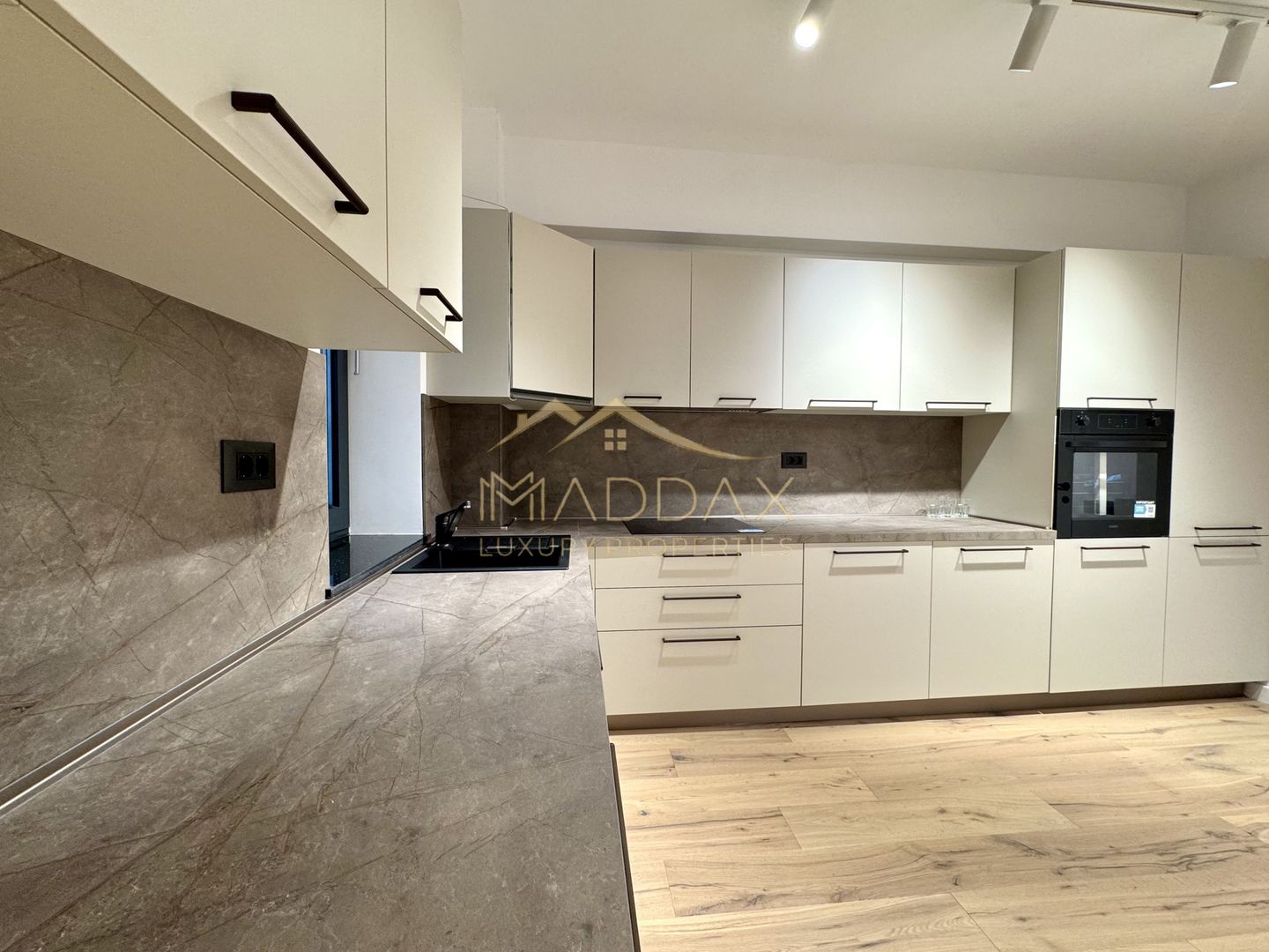 Apartament LUX*3 Camere*Prima închiriere* Parcare inlcusa// Aviatiei - Herastrau - Poză 9