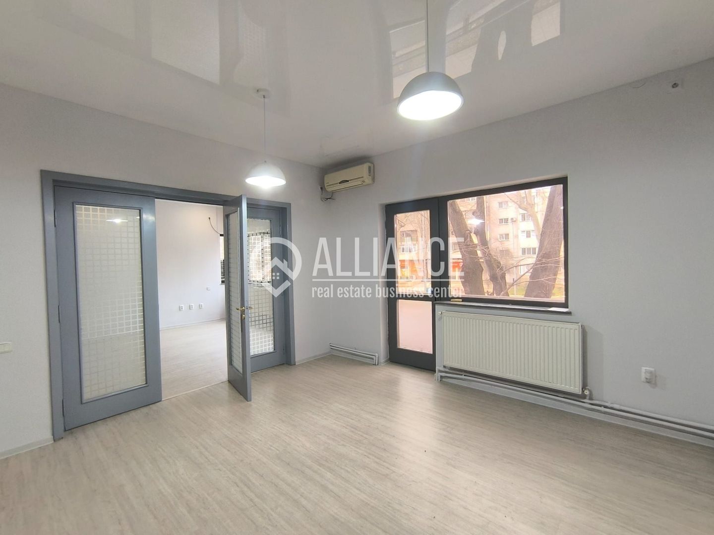 Capitol Bulevardul Mamaia Vila D+2E+M - Poză 15