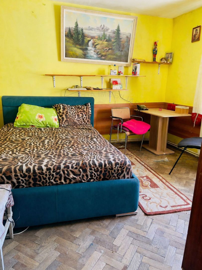 Apartament 2 camere, Faleza (P-uri)  Etaj 3, Vedere la Dunăre, Galati - Poză 1