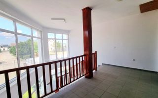 SPAȚIU COMERCIAL MULTIFUNCȚIONAL 100 MP UTILITATI INCLUSE - Poză 14