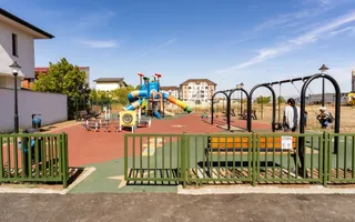 Vila Otopeni central 222mp cu gradina - Poză 18