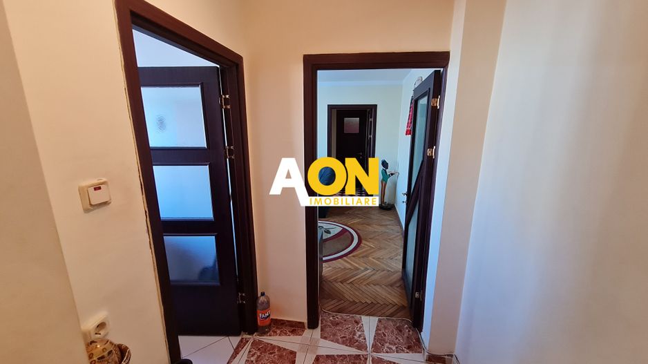 Apartament 2 camere, Semidecomandat, Zona Bulevard Cetate - Poză 5