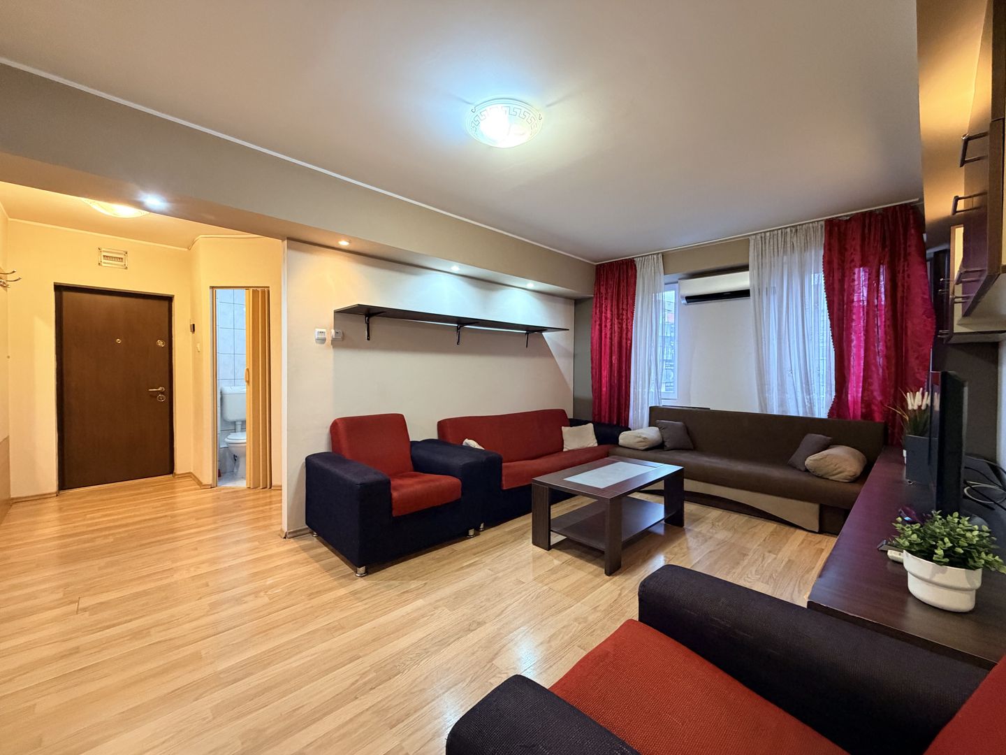 Apartament 4 camere,  aproape de centrul orașului – Circumvalațiunii - Poză 1