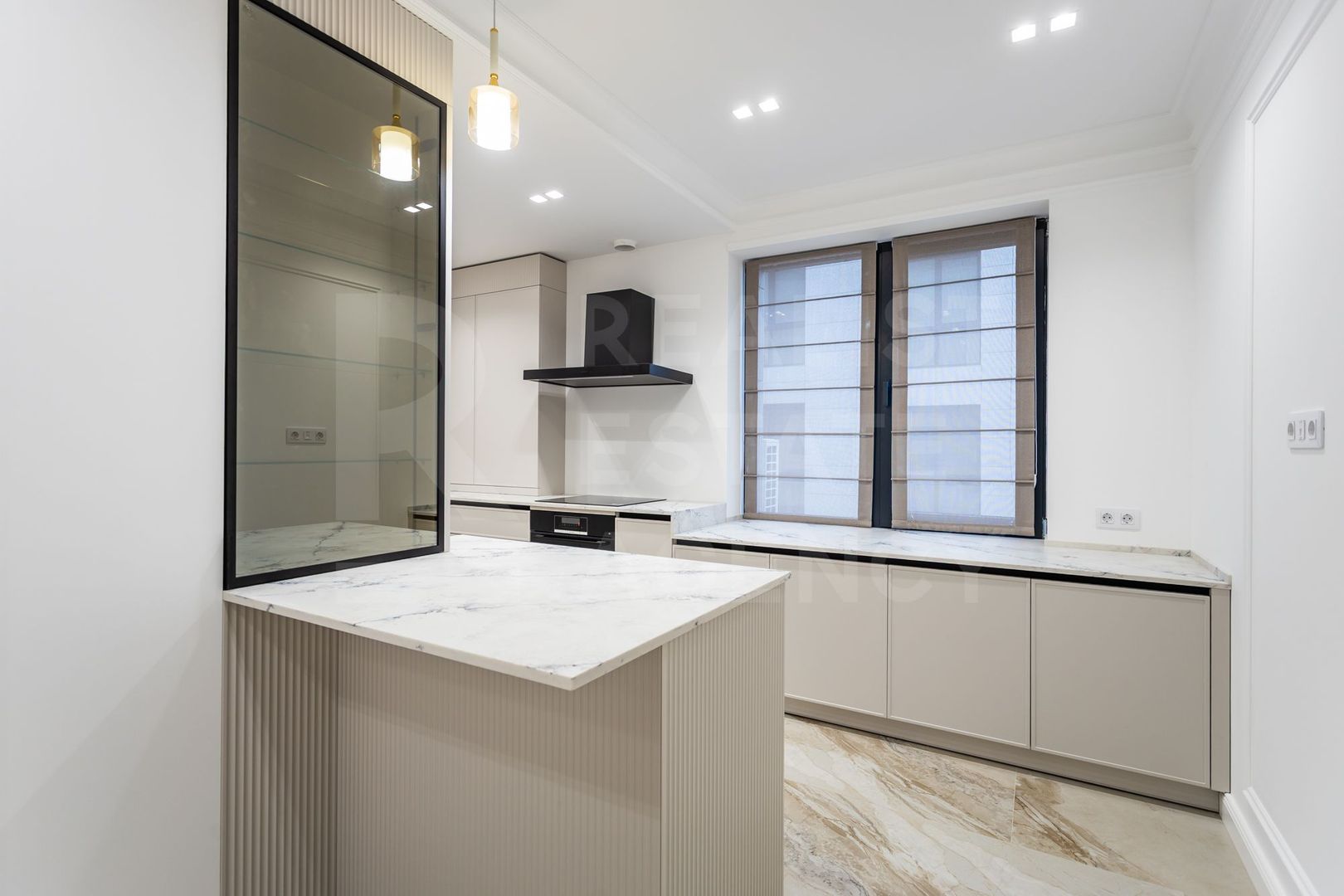 Chirie, apartament, 4 camere, stradela Teatrului, Buiucani - Poză 13