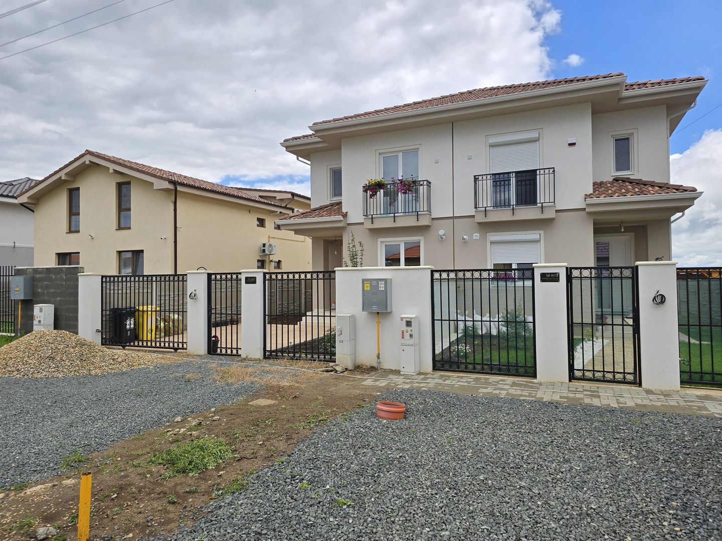 Sanandrei, Duplex P+1, Perete Dublu, Materiale de Calitate, Teren Generos - Poză 3