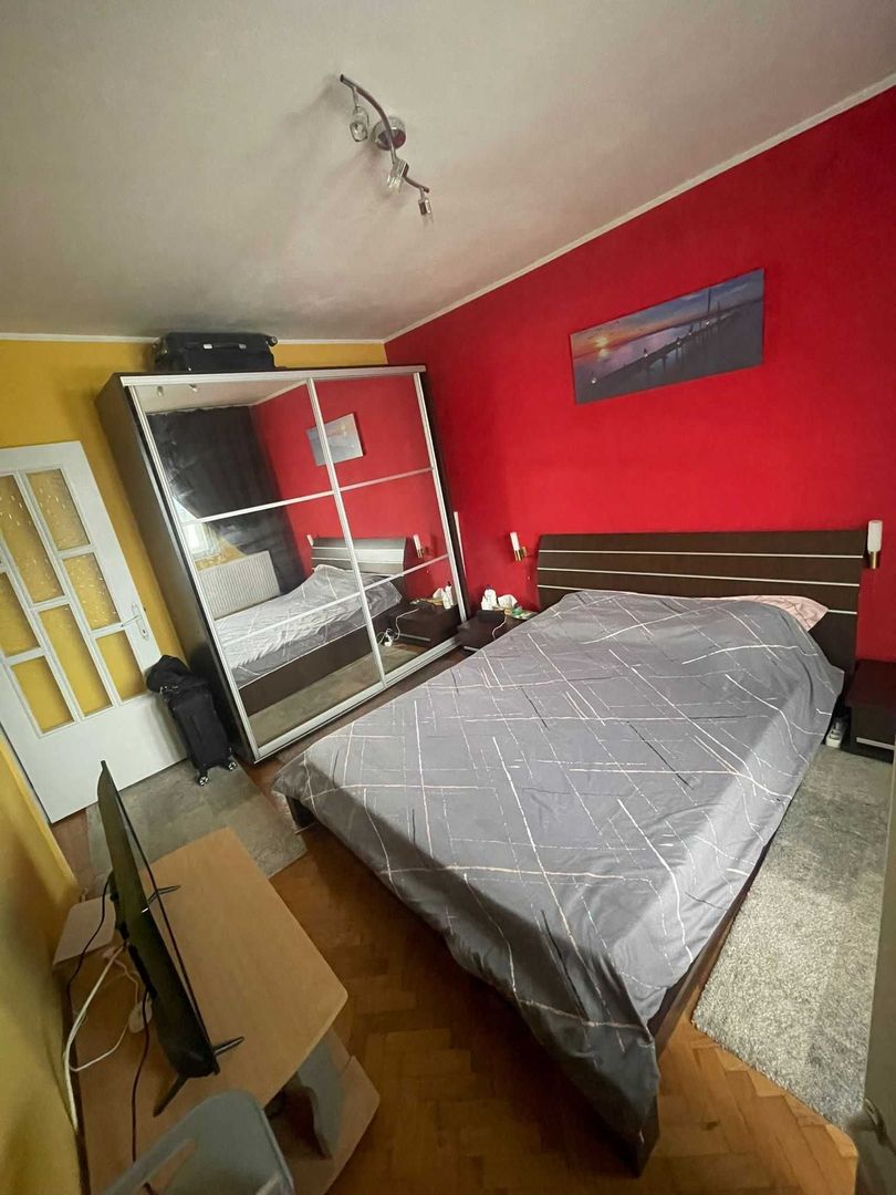 Ofer spre inchiriere apartament 2 camere decomandat – Mazepa 2 - Poză 1