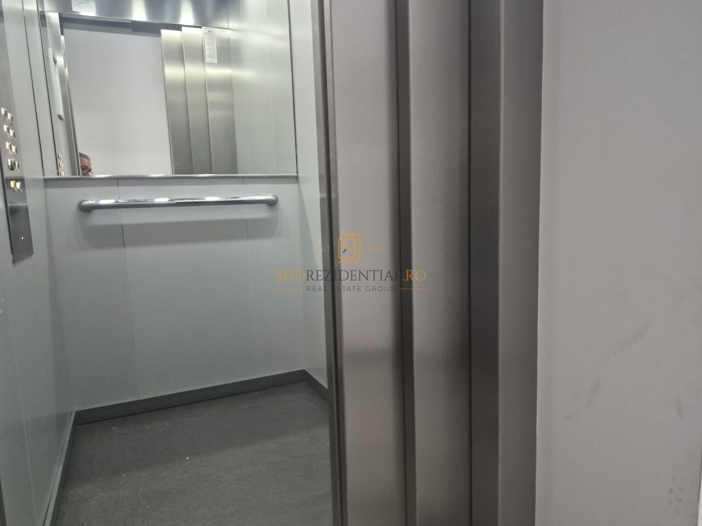 Apartament 2camere, mobilat și utilat, parcare inclusă -Metrou Berceni - Poză 23