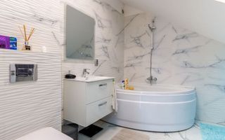 Duplex modern în Florești, cu 4 camere, curte proprie și parcare. - Poză 6