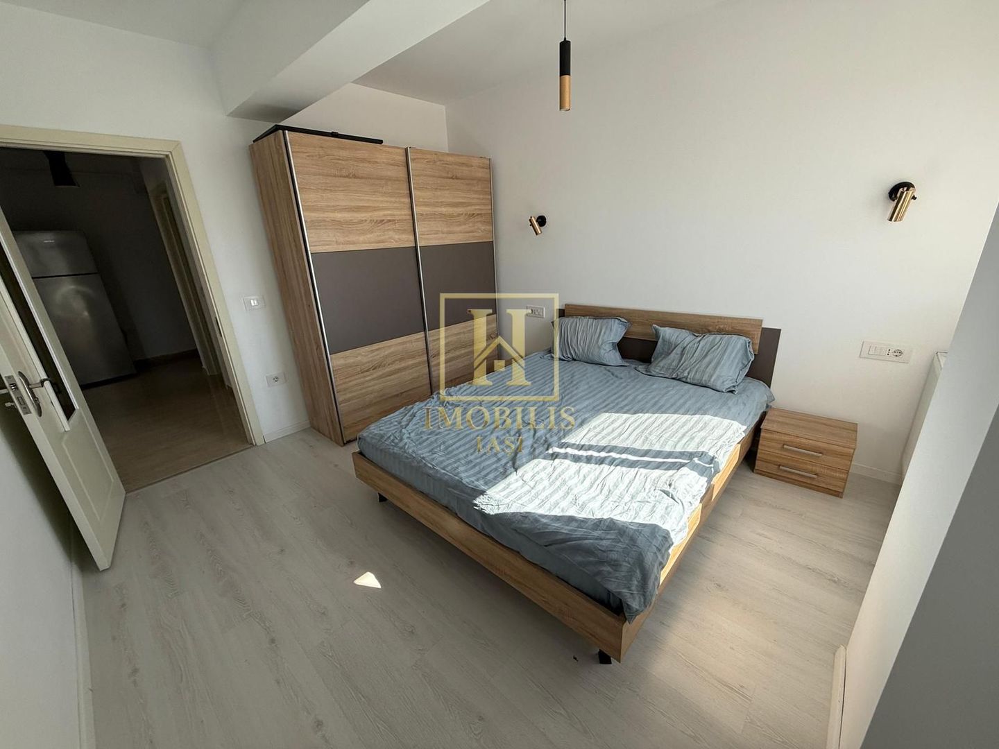 Apartament 2 camere Dec+ loc de parcare Bucium Visan 370 euro - Poză 3