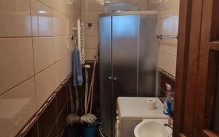 Apartament cu 3 camere de închiriat în zona Moroasa 1 - Poză 5