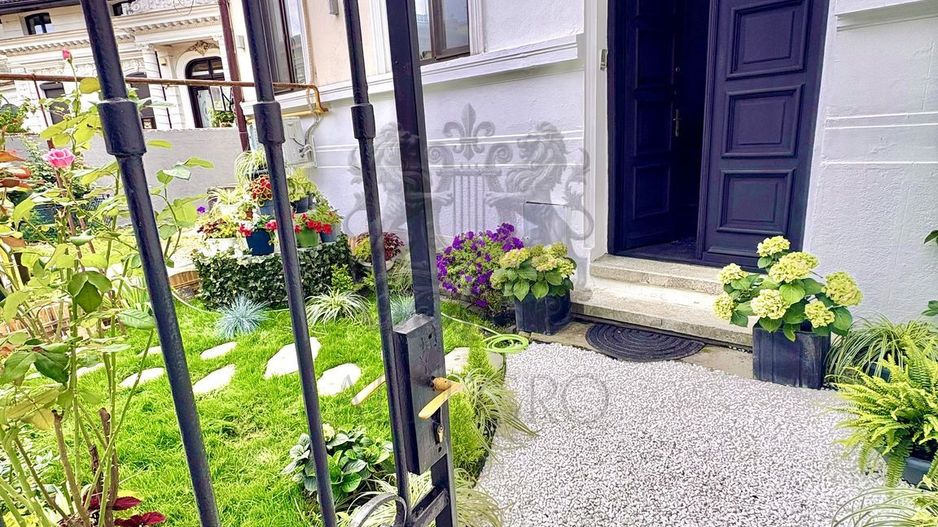 Apartament in vila interbelica |  Coposu  | 4 camere | Superb - Poză 4
