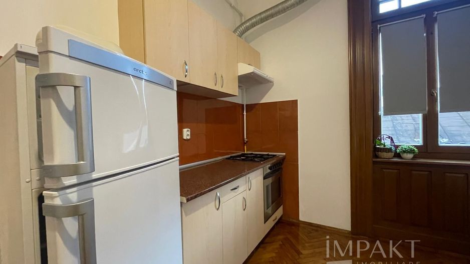Apartament cu 2 camere, zona Centrala - Poză 6
