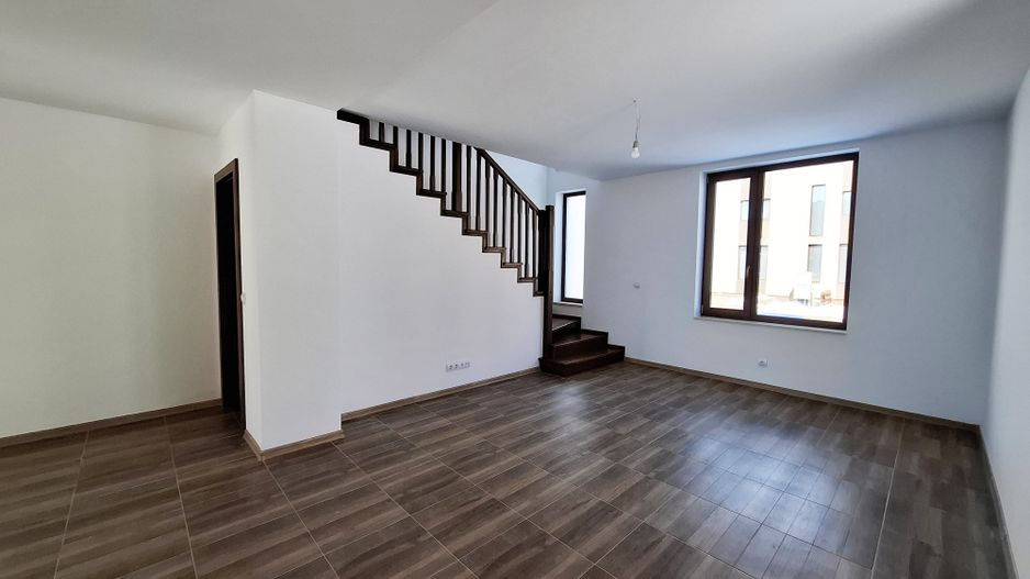 Casa tip duplex cu 4 camere, Paulesti - Poză 3