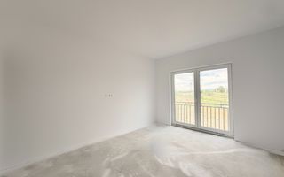 Casa  la cheie 4 camere-Selimbar - Poză 11