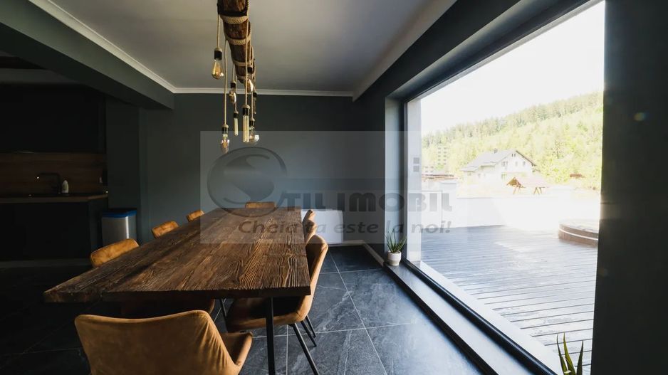 Pensiune de vanzare Voronet - 6 camere - 7 bai - Poză 3