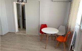 Apartament cu 3 camere- Podu Ros 499 euro - Poză 4
