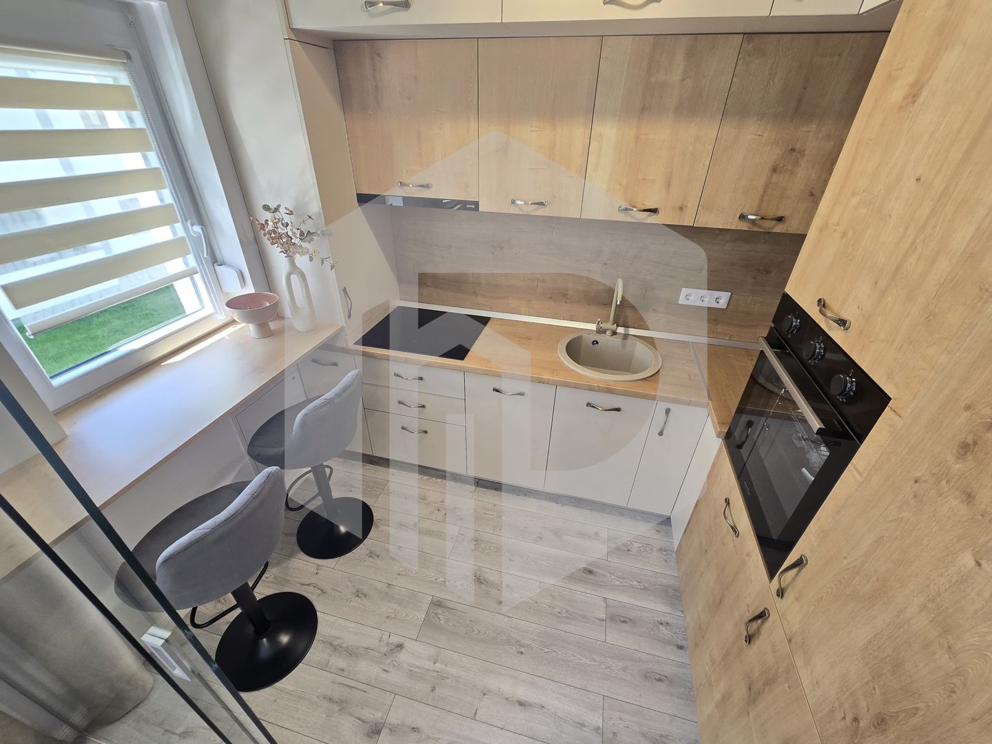 Apartament 2 camere lux Calea Cisnadiei Mandra - Poză 4