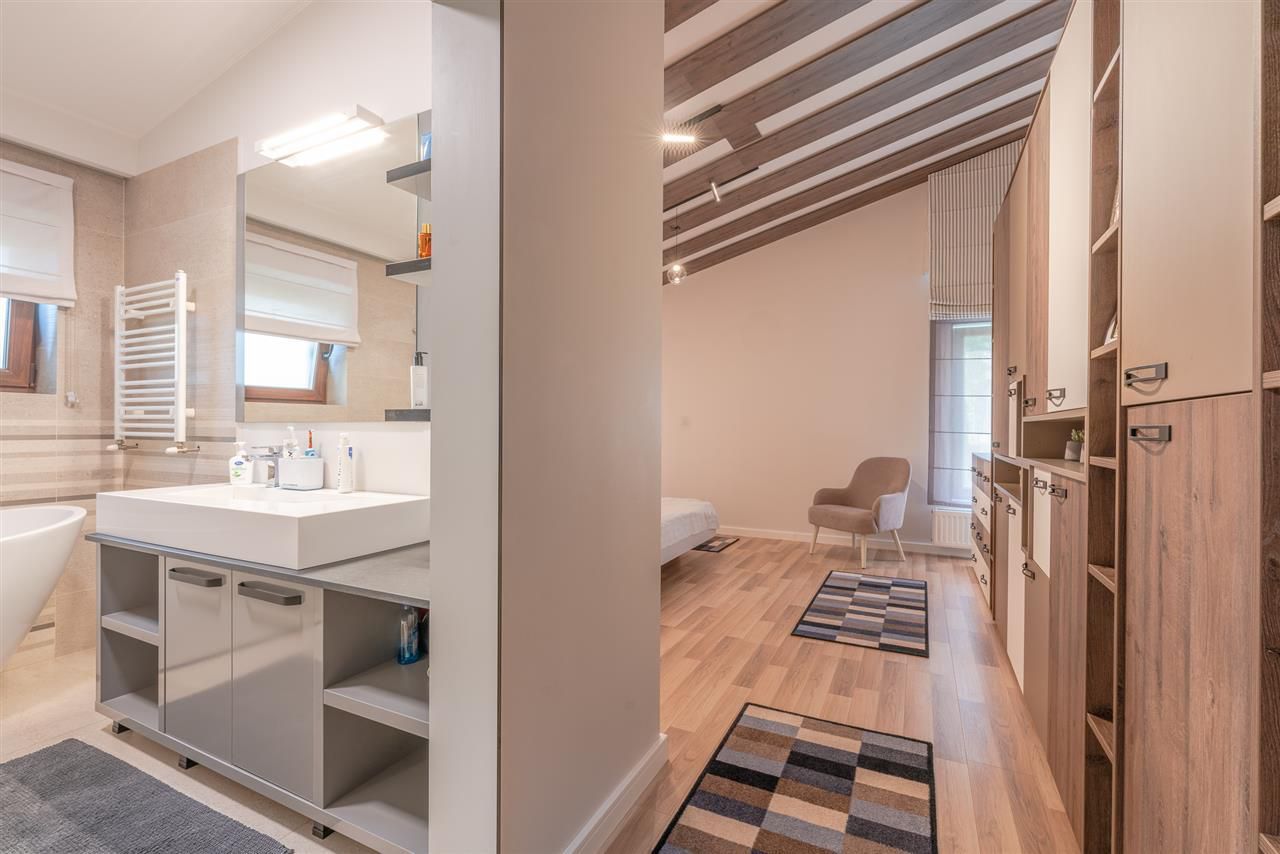 Calitate si confort in Cristian - Poză 15