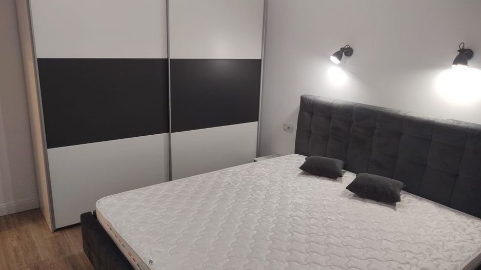 Apartament modern cu 2 camere decomandate, situat în Dumbrăvița - Poză 3