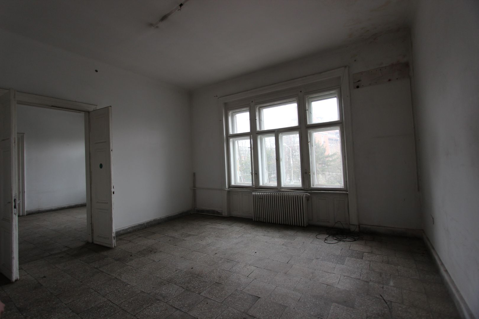 Imobil pretabil cladire de birouri, clinica medicala - Central - Poză 4