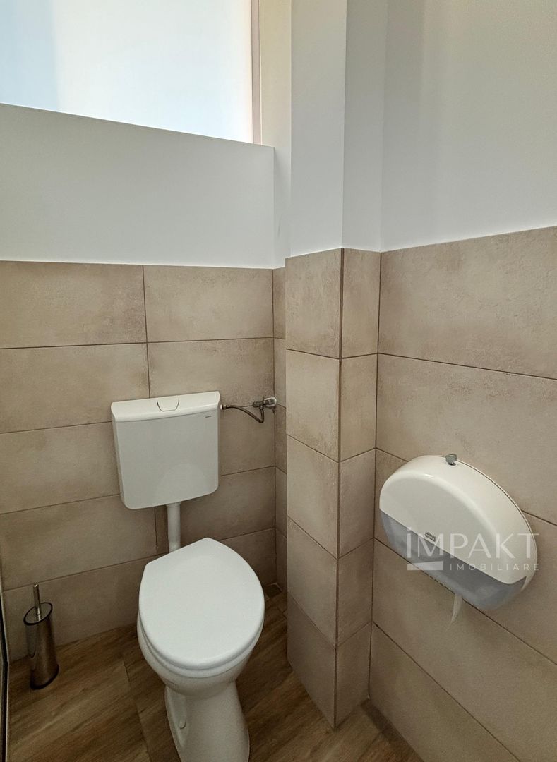 Spațiu comercial modern, zona-centrala complet amenajat pentru birouri - Poză 11