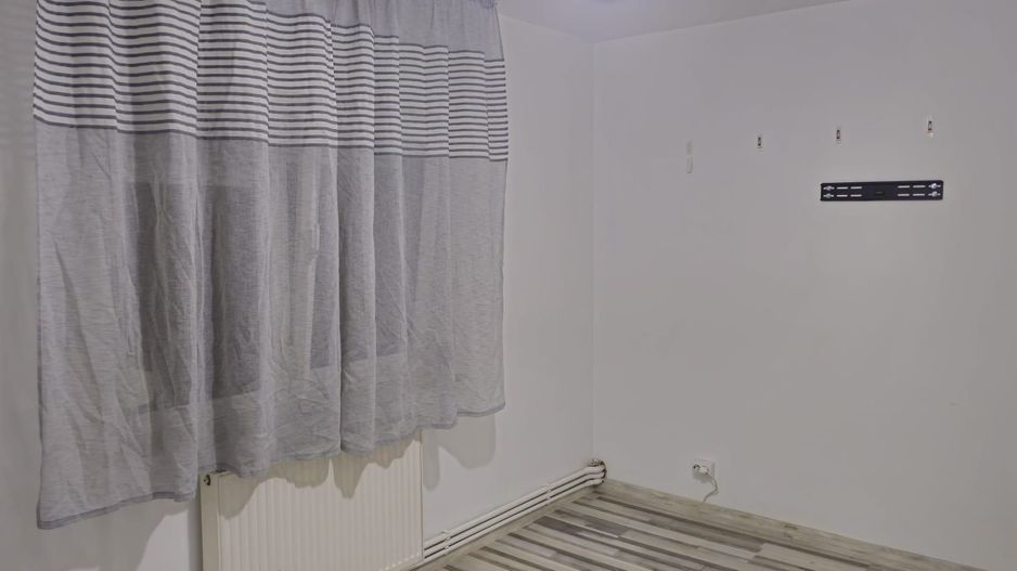 De inchiriat – Apartament 3 camere, 85 mp, partial mobilat - Poză 3