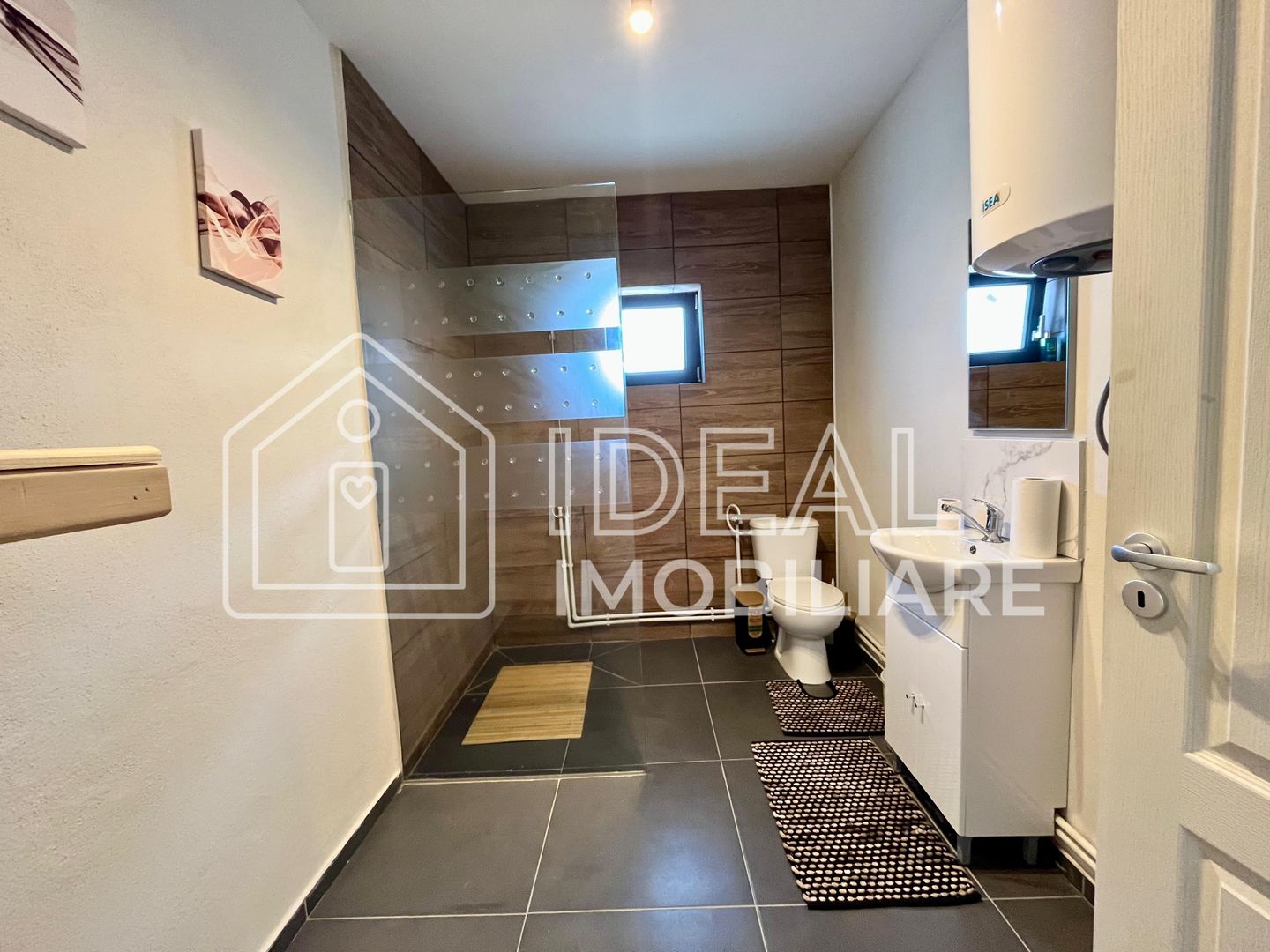 Casa cu 3 camere | 85mpu | Tocile - Poză 8