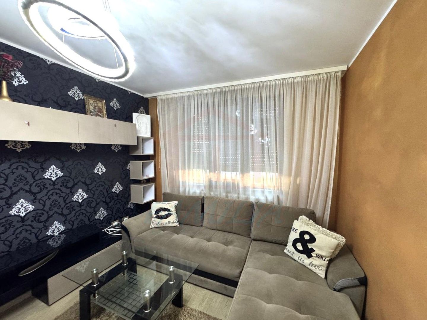 Apartament elegant cu 2 camere | Micro 19 | Parter | 350 €/lună - Poză 2
