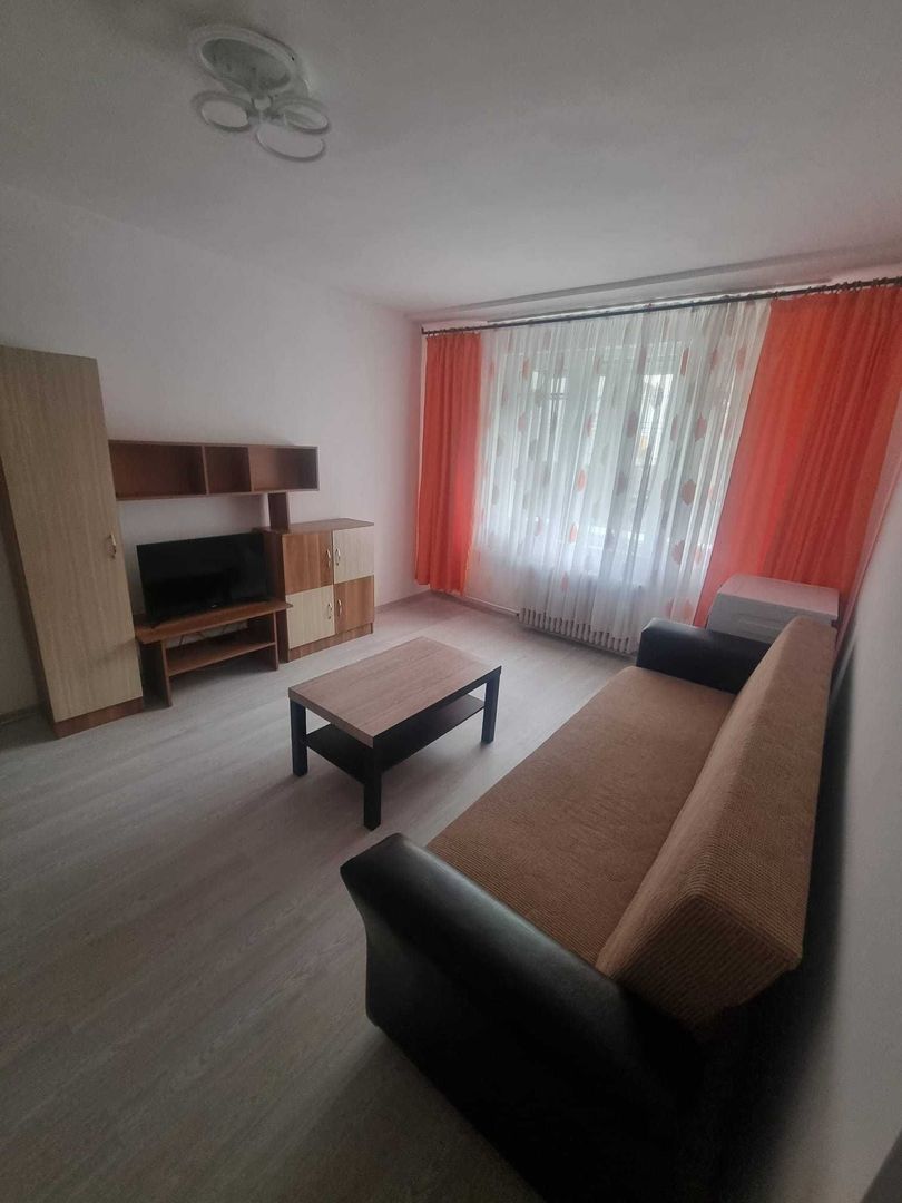 De inchiriat - Apartament 2 camere - Poză 1