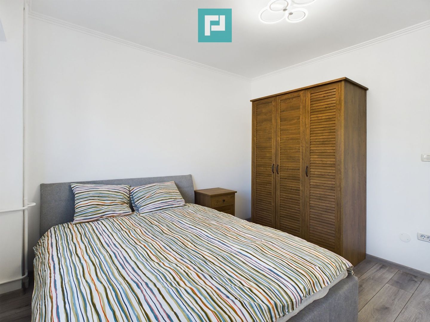 Apartament modern cu 2 camere, zona Fortuna - Poză 11