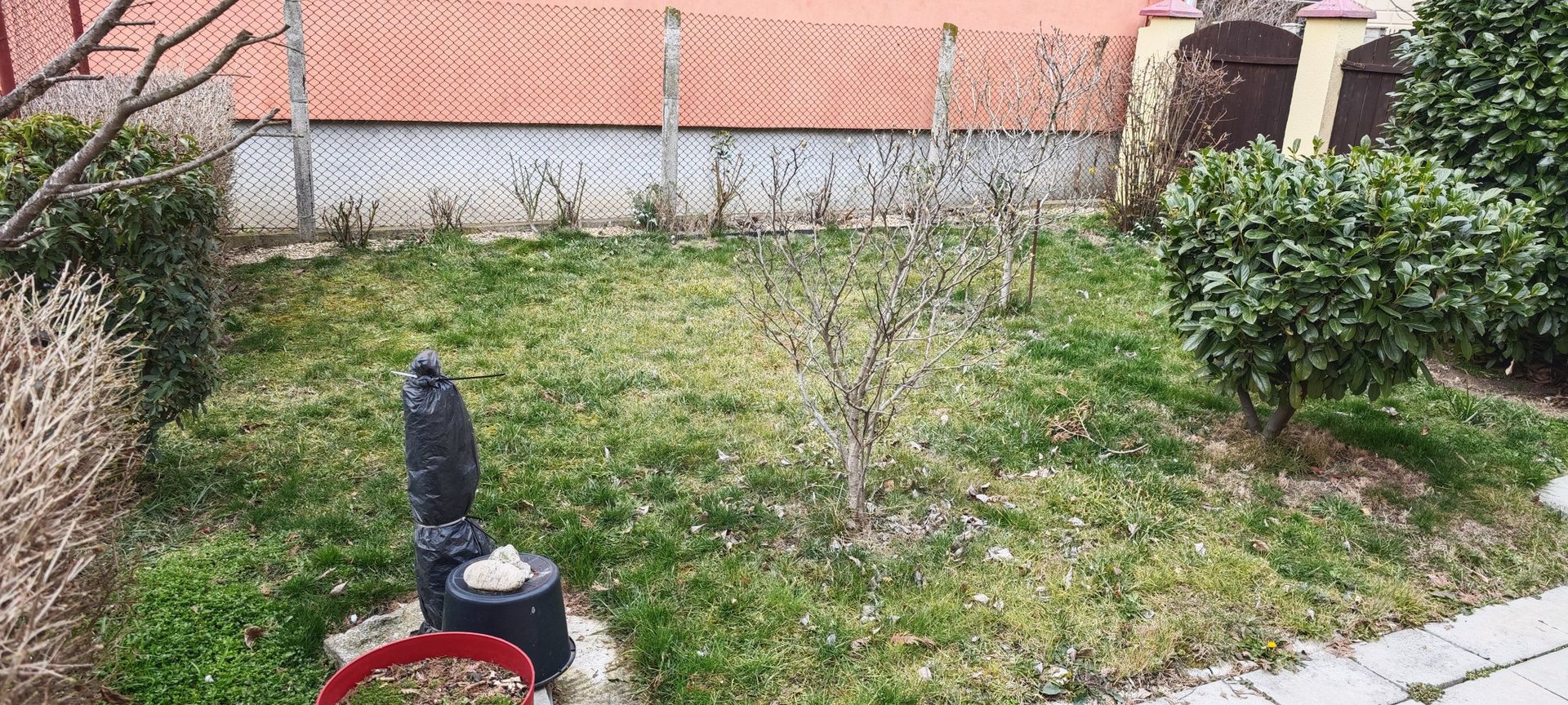 CASA INDIVIDUALA cu garaj LA PRET DE APARTAMENT. Plata esalonata. - Poză 27