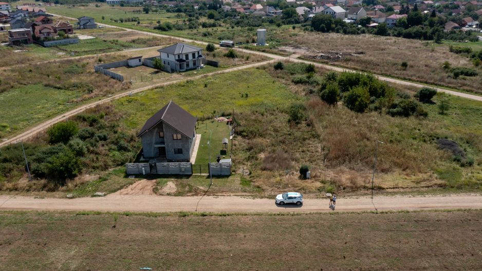 Teren Intravilan 639mp în Giarmata- zona mixta - Poză 3