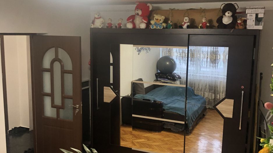 De vanzare Apartament  2 camere  Lujerului - Poză 3