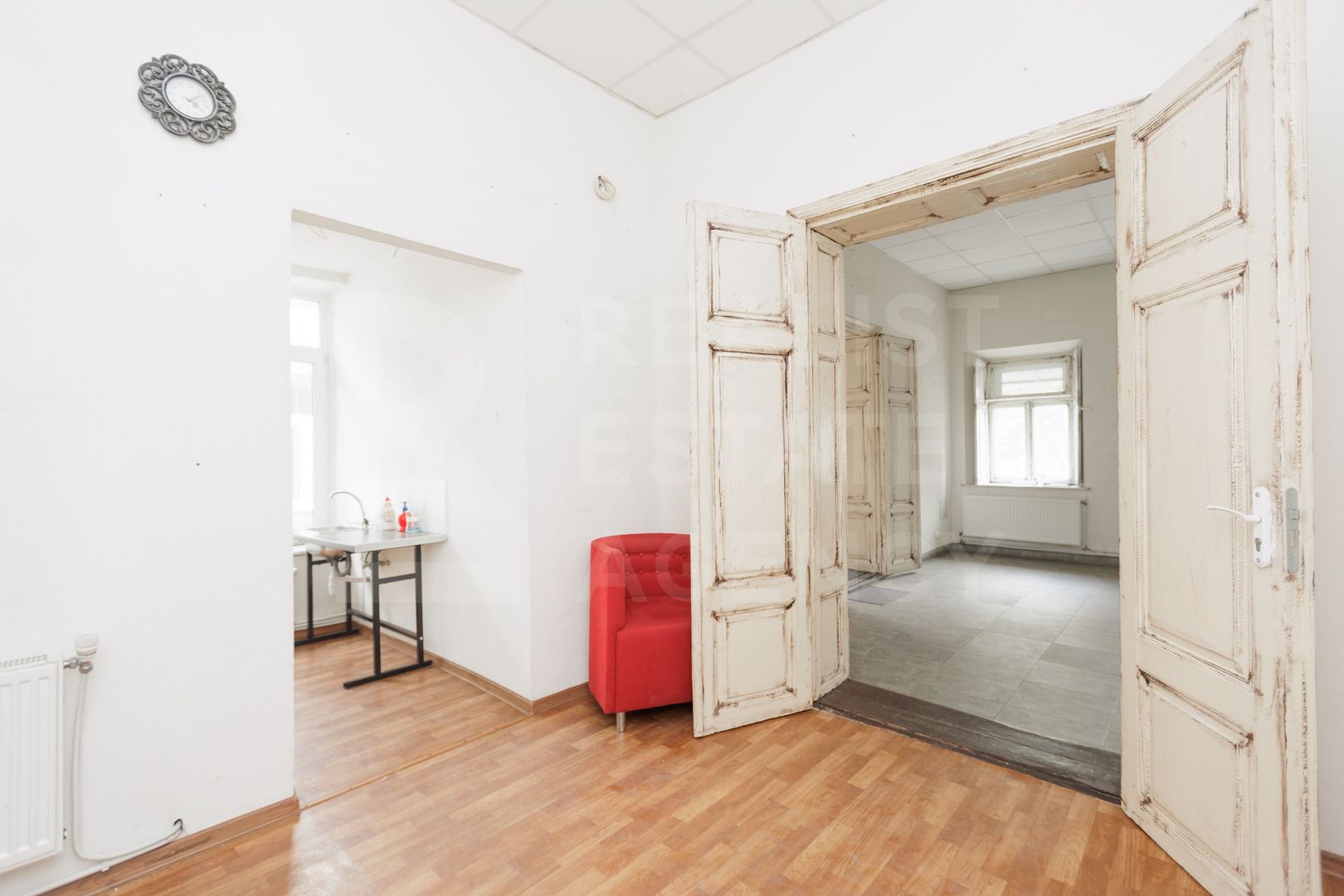 Chirie, spațiu comercial 59,2 mp, str. București, Centru - Poză 6
