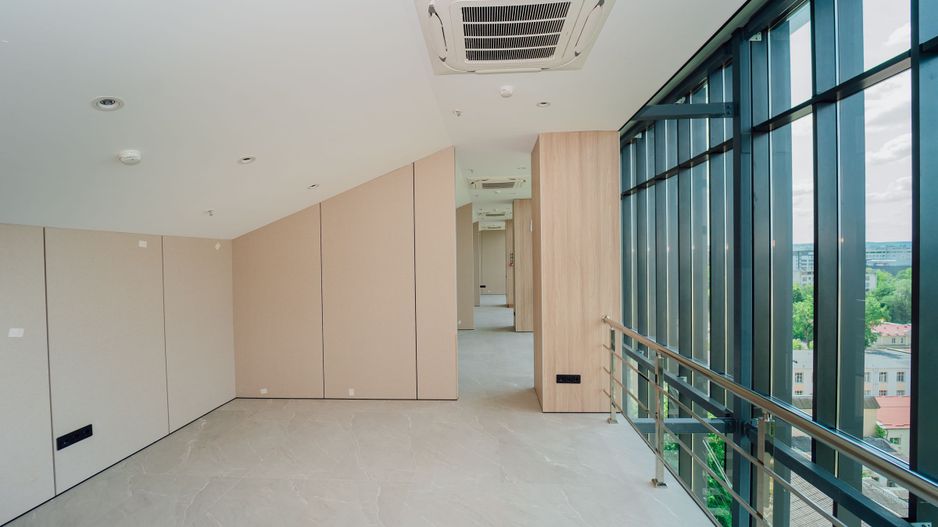 SPRE CHIRIE SPAȚIU COMERCIAL PENTRU BIROU | OFICIU 132 m2 Panoramic View ETAJUL 9 | Premium Location Bussines | Chișinău ,Centru - Poză 5