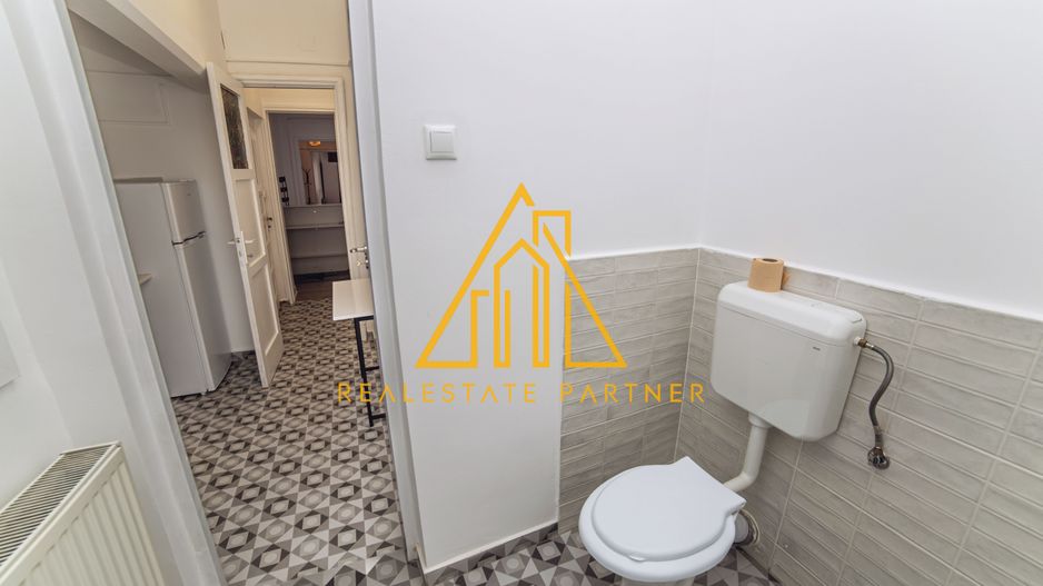 Apartament 4 camere renovat, central, ideal rezidențial sau activitate business - Poză 19