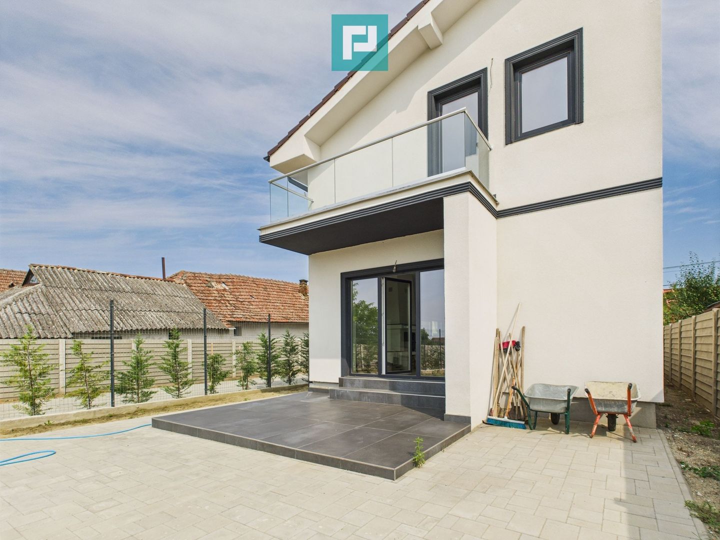 Casă modernă cu 4 camere în Becicherecul Mic - Poză 2