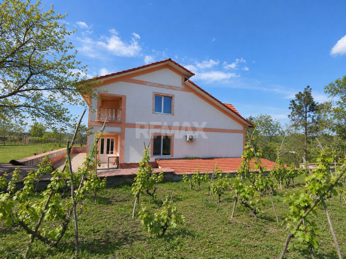 Casă spațioasă cu 2 niveluri | 273 m² Suprafață Totală | 12 ari | 3 dormitoare + living | Anenii Noi – Ruseni - Poză 3